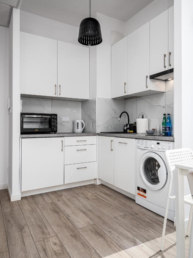 Ferienwohnung Apartament Ks Wola Prymasa 407 Warschau Exterior foto